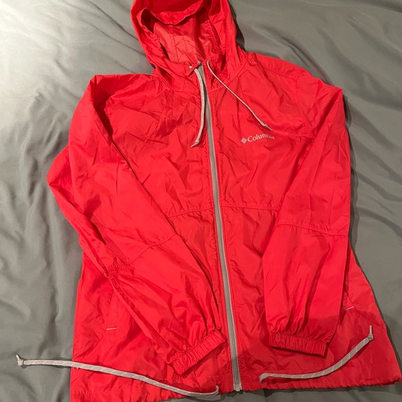 Lightweight Columbia Rain Jacket - Picture 4 of 6